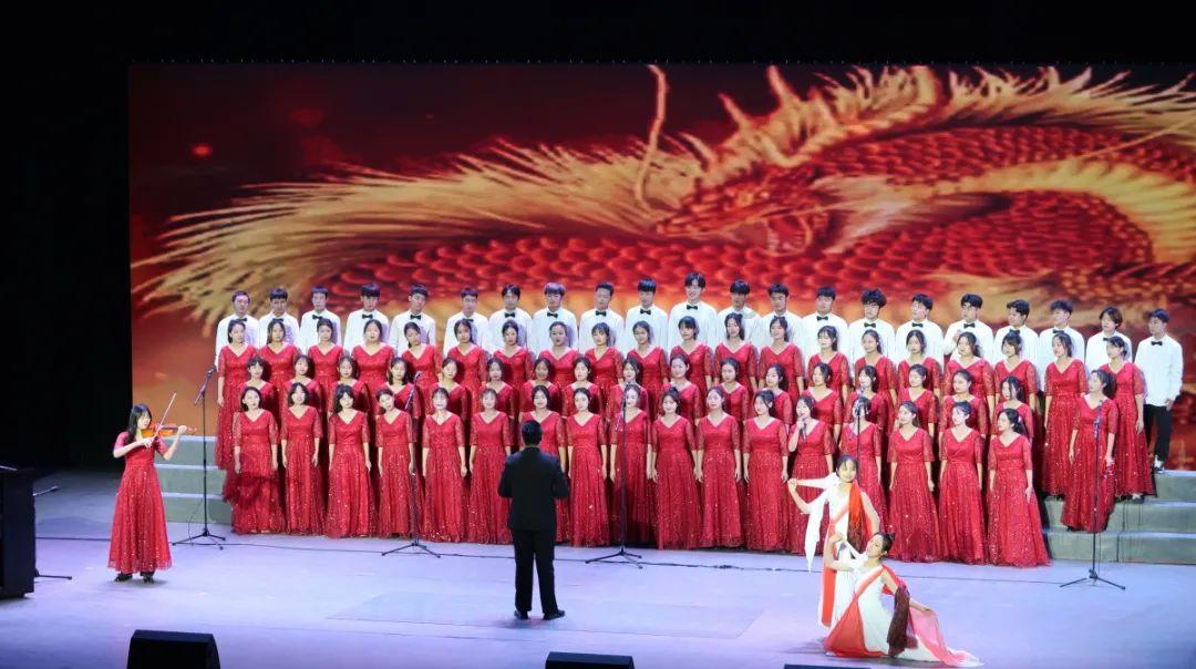 探索玛曲:开启自然与文化的融合之旅